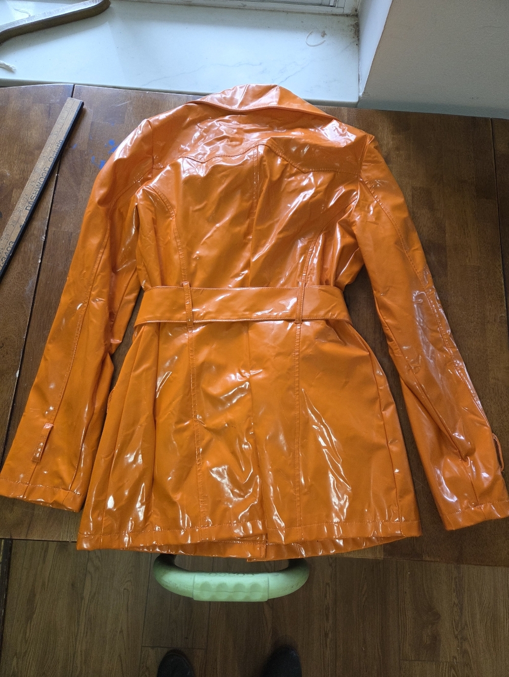Vintage Wonder Girl Medium Orange Vinyl Rain Coat - Belted  - Picture 6 of 9